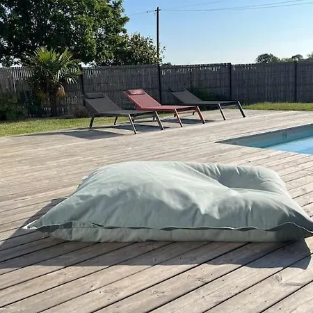 Villa De Famille Avec Piscine
